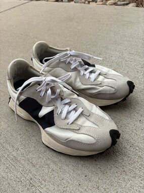 New Balance 327 Women 7.5